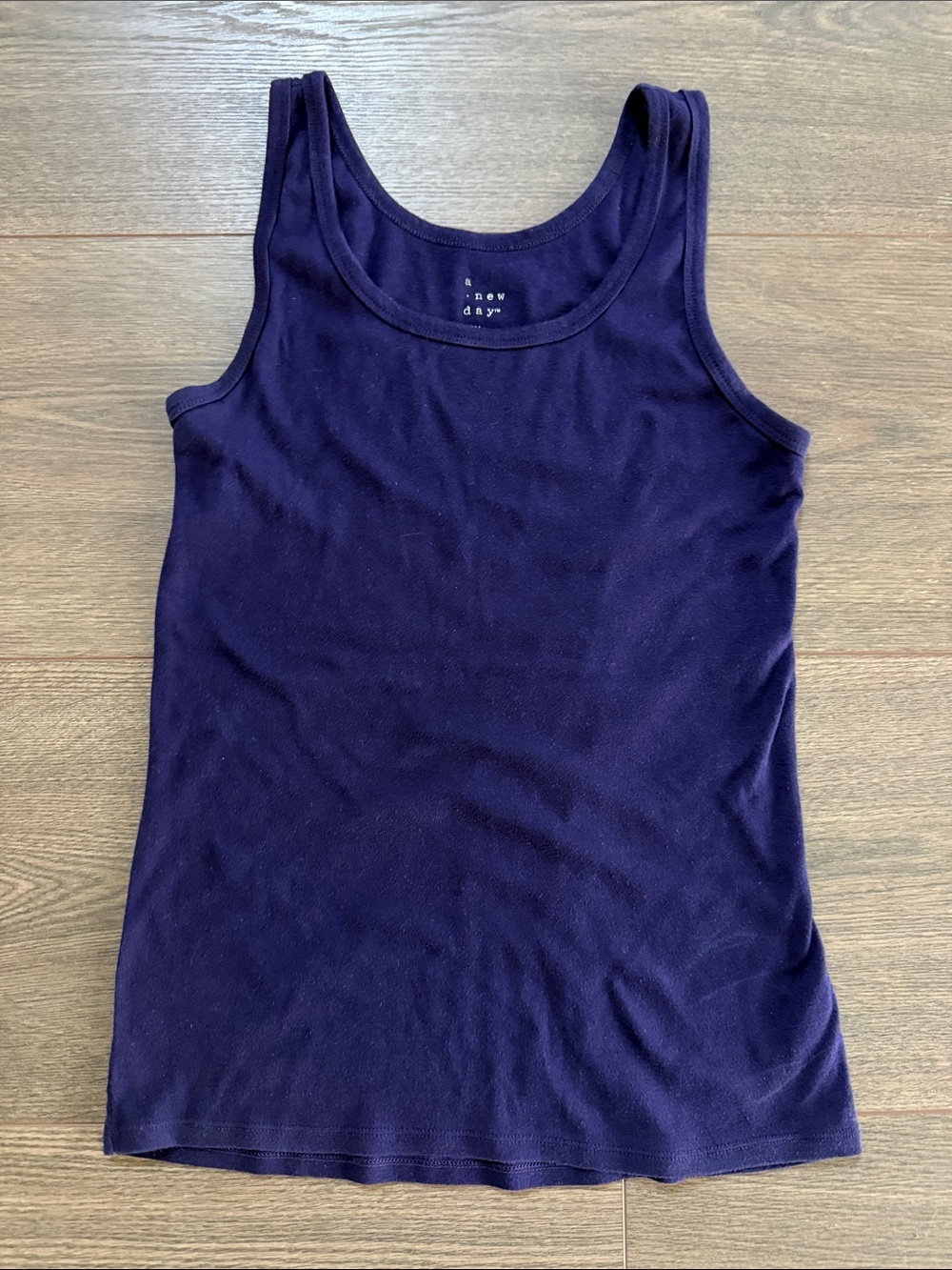 a new day Womens Small Dark Blue Tank Top Scoopneck Wide Straps Sleeveless Shirt
